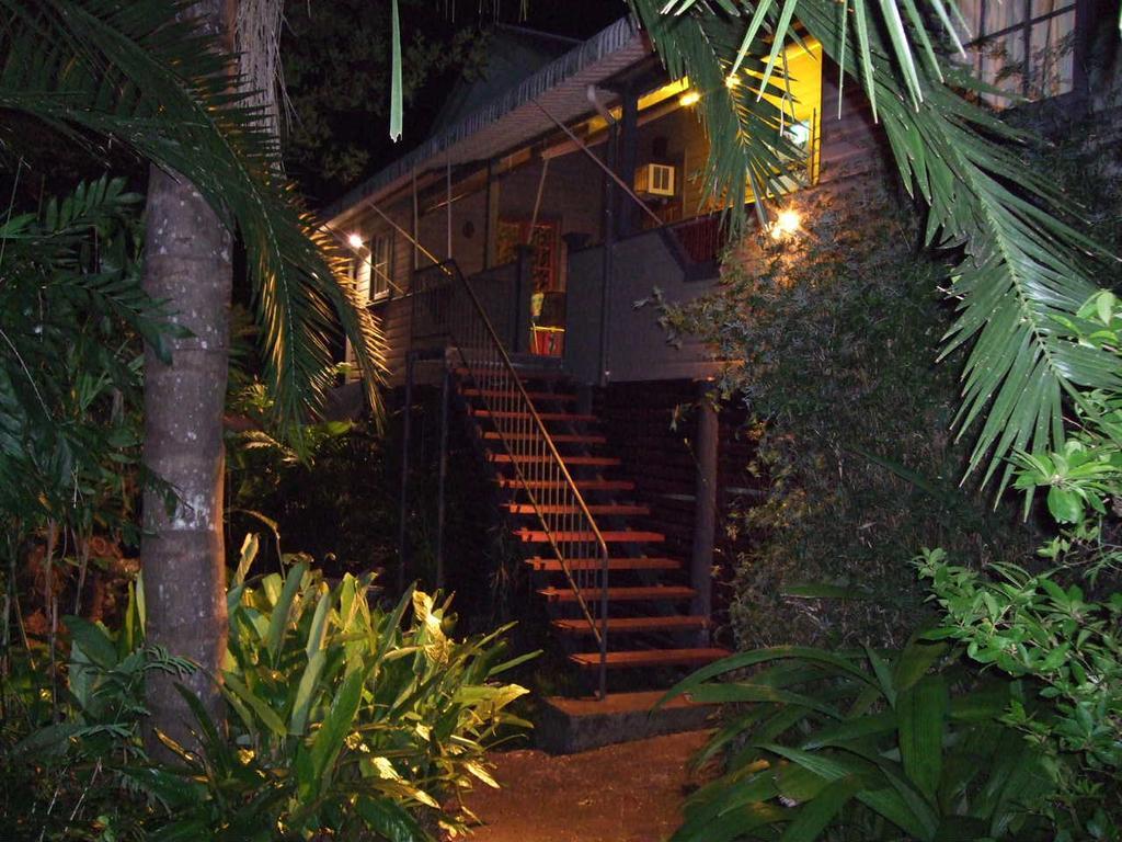 Grey Gum Lodge Nimbin Extérieur photo